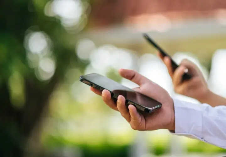Przegląd aktualnych platform rozrywki online z bonusem 100 złotych