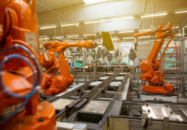 Automatyzacja produkcji w praktyce – jak automatyzacja zwiększa efektywność?