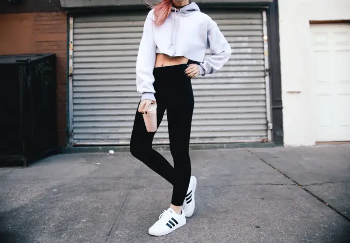 Inspirujące stylizacje z Adidas Superstar - od casual po boho