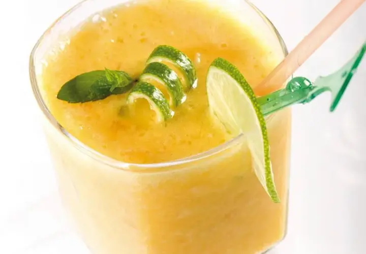 Orzeźwiające pomarańczowe drinki, które zachwycą Twoje podniebienie