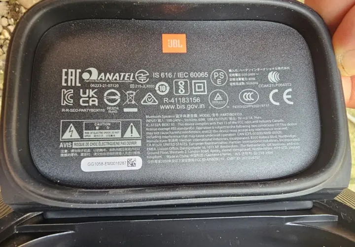JBL PartyBox 100 ile ma wat? Zaskakujące fakty o mocy głośnika