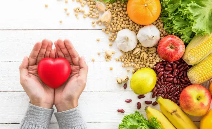 Skuteczne sposoby na oczyszczenie żył z cholesterolu i poprawę zdrowia