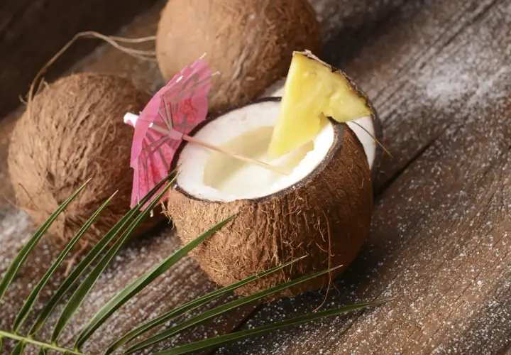 Jak przygotować orzeźwiający drink Malibu z mlekiem na lato
