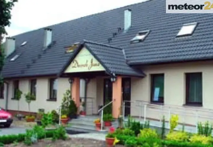 Dworek Jana w Bierdzanach - historia, atrakcje i praktyczne informacje