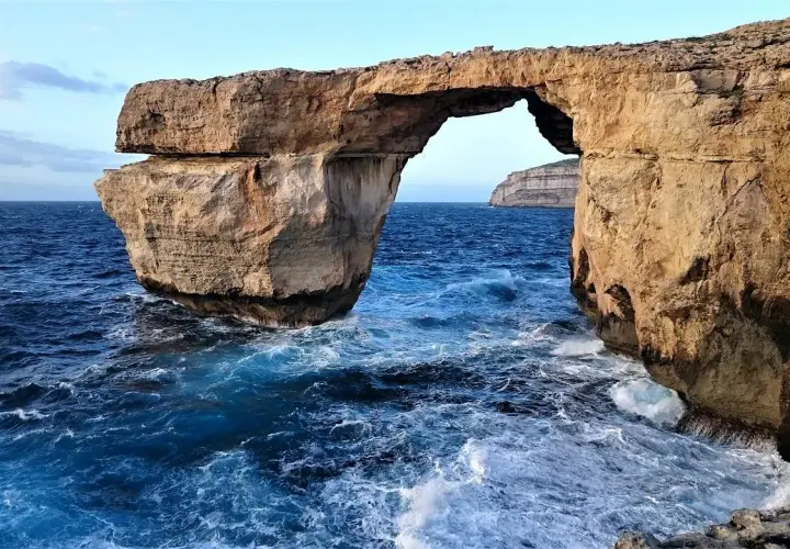 Czy Malta to wyspa? Odkryj jej niezwykłe cechy i historię
