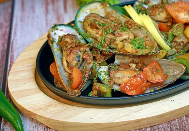 Tajskie naleśniki z kurczakiem jak z restauracji? Nasz przepis