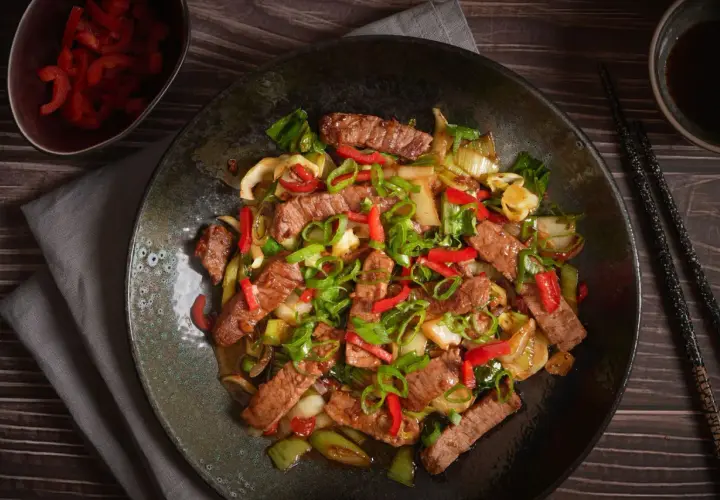 Jak przygotować wołowinę teriyaki, by zachwycić smakiem i aromatem