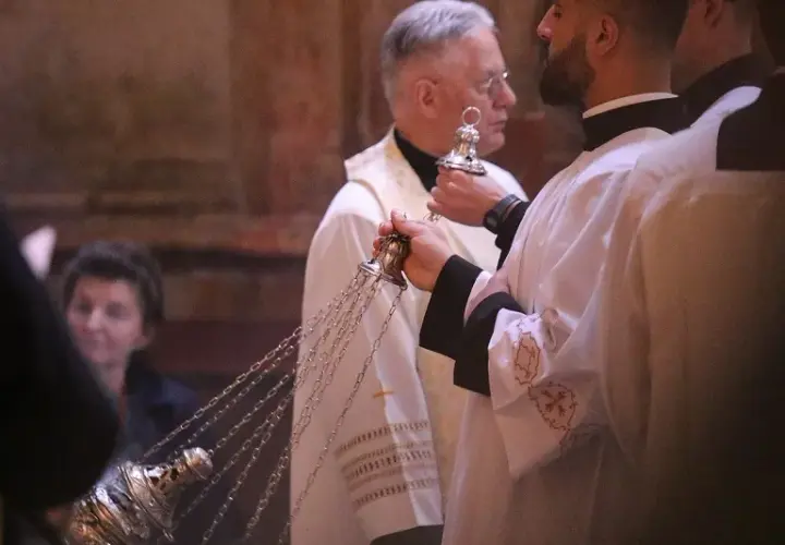 Ile trwa msza wieczerzy pańskiej? Zaskakujące fakty o czasie trwania
