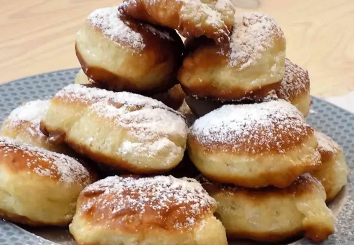 Szybkie racuchy drożdżowe z jabłkami z Thermomixa