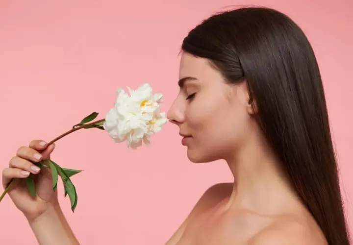 Jak dobrać perfumy test: znajdź idealny zapach dla siebie