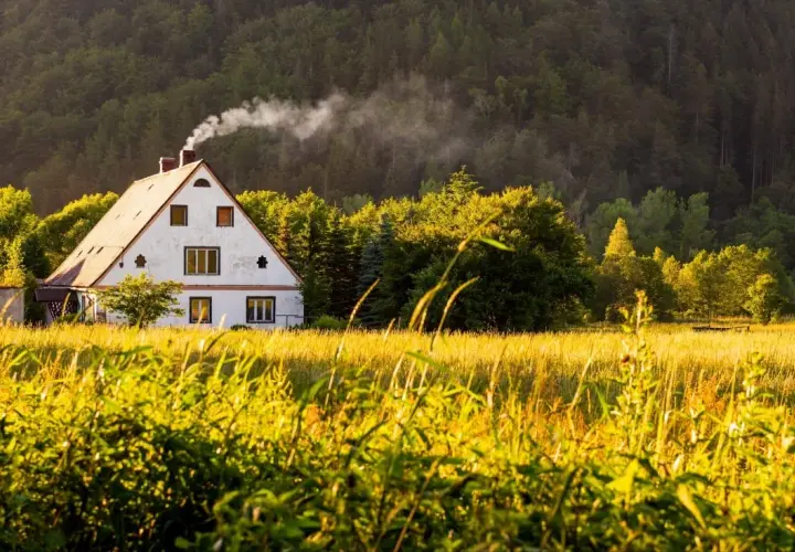 Jak pozyskać środki na agroturystykę i uniknąć finansowych pułapek