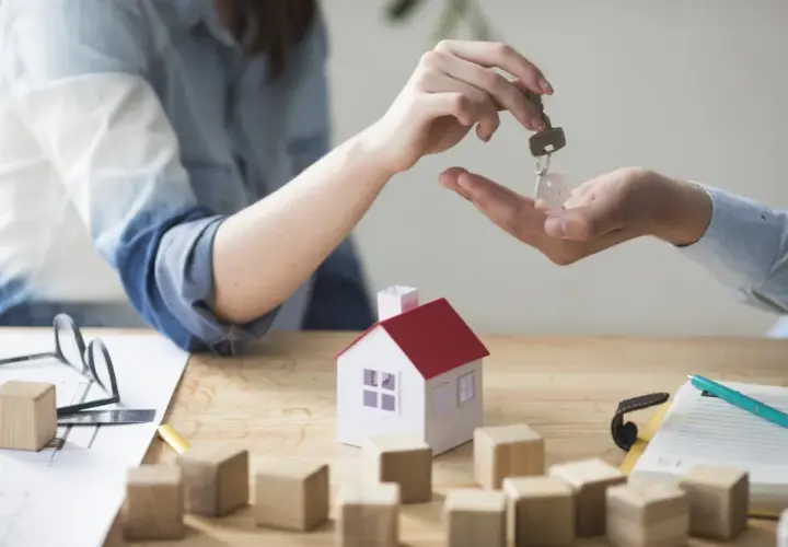 Kredyt hipoteczny w UK: jak krok po kroku uzyskać finansowanie domu