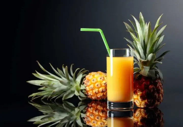 Najlepsze drinki z ananasem, które musisz spróbować w tym sezonie