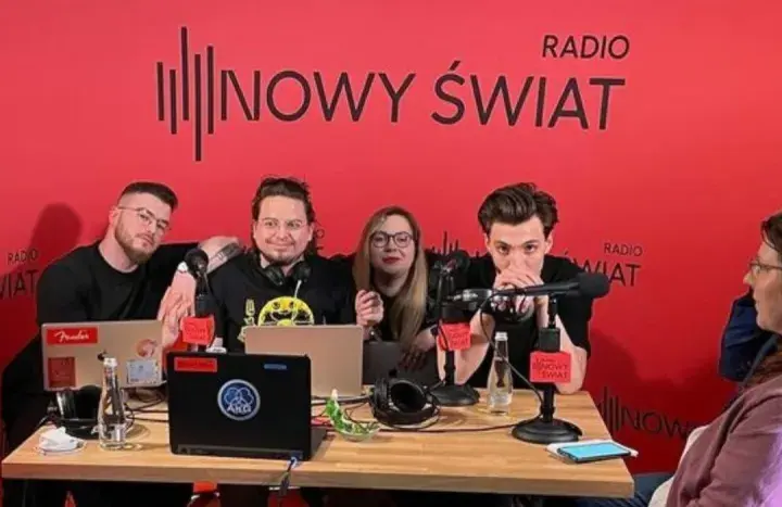 Kim jest Marian z Radia Nowy Świat? Poznaj jego historię i rolę w stacji