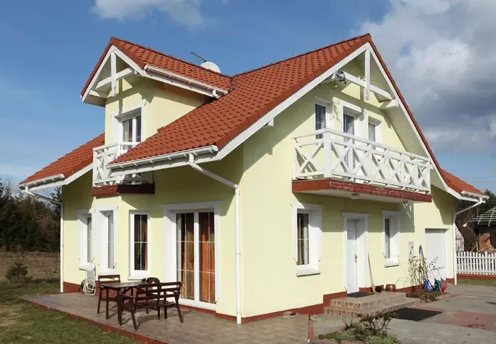 Jak optycznie powiększyć okna na elewacji – proste triki na większą przestrzeń i styl