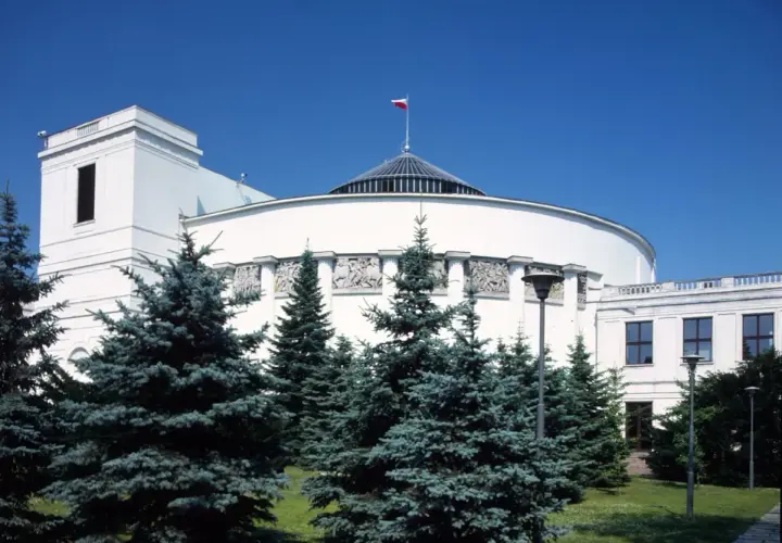 Ile mandatów do większości w sejmie? Kluczowe informacje i konsekwencje