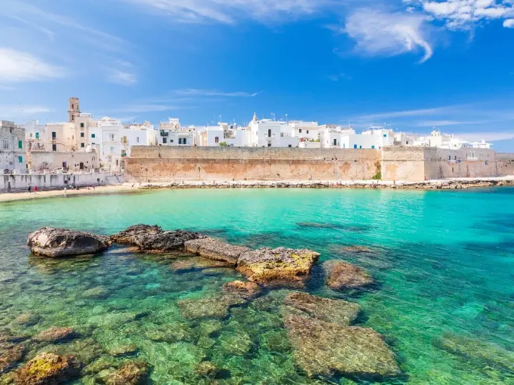 Costa Adriatica: Trova la tua vacanza ideale tra spiagge e borghi