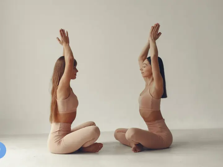 Joga czy pilates na kręgosłup? Wybierz idealną metodę dla siebie!