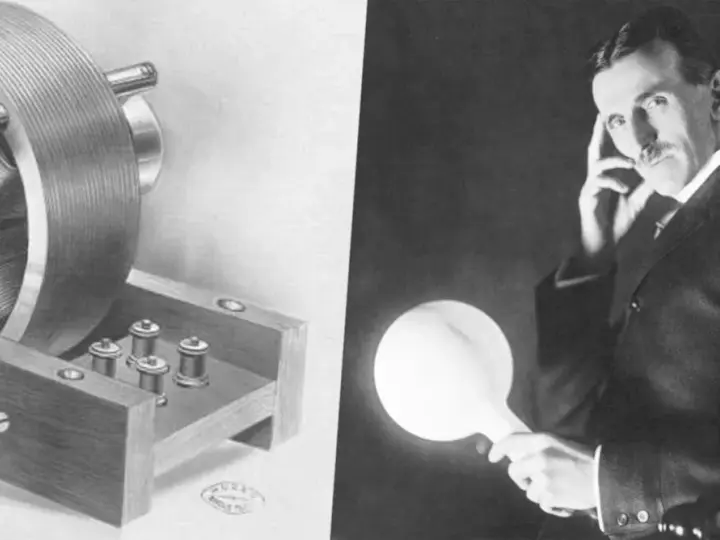 Nikola Tesla z cewką i świecącą żarówką.