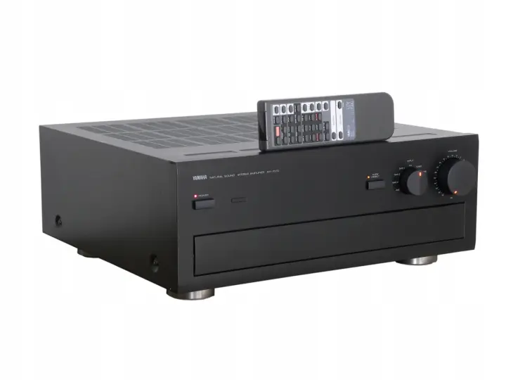 Wzmacniacz stereo Yamaha AX-1070 z pilotem. Klasyka audio, gotowa do akcji.