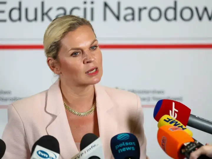 Absencja szkolna: Co to jest? Uniknij kar i znajdź pomoc!