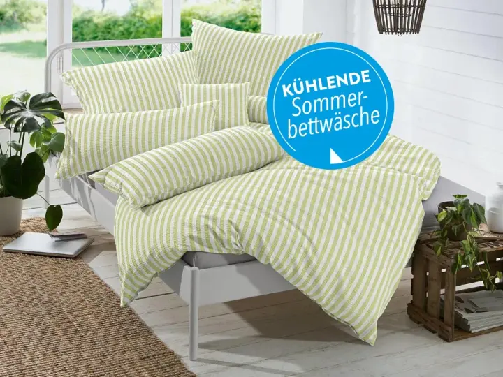 Kühlende Bettwäsche aus Rayon-Stoff, ideal gegen Schwitzen im Sommer. Gestreiftes Design in Grün und Weiß.