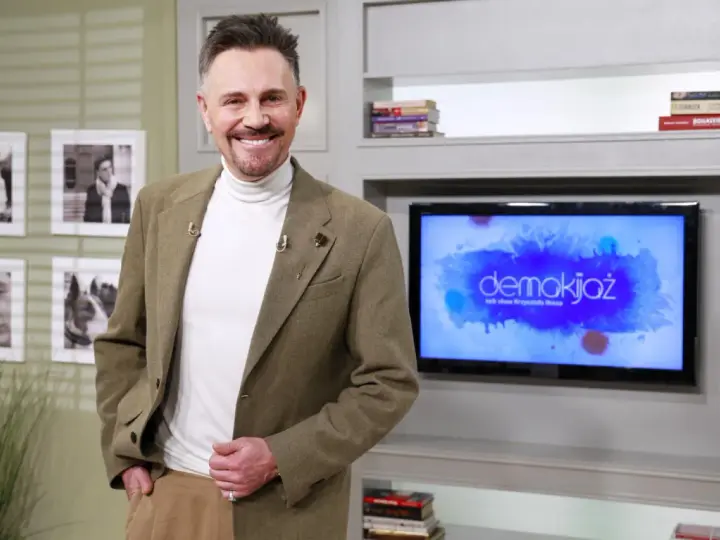 Krzysztof Ibisz, prowadzący "Demakijaż", wygląda na swój wiek, choć ile lat ma Krzysztof Ibisz, pozostaje tajemnicą.