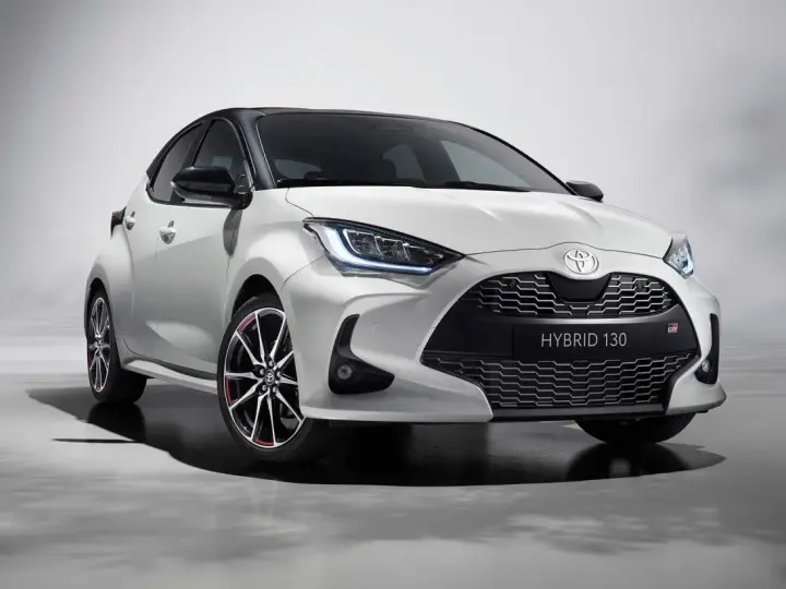 Hybryda Hyundai czy Toyota - która zapewni lepszą wydajność i oszczędność?