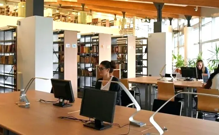 Uniwersytet papieski w Krakowie: historia, programy i możliwości edukacyjne
