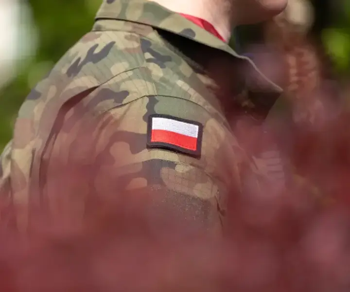 Jaki stopień w wojsku po studiach? Sprawdź, co możesz osiągnąć