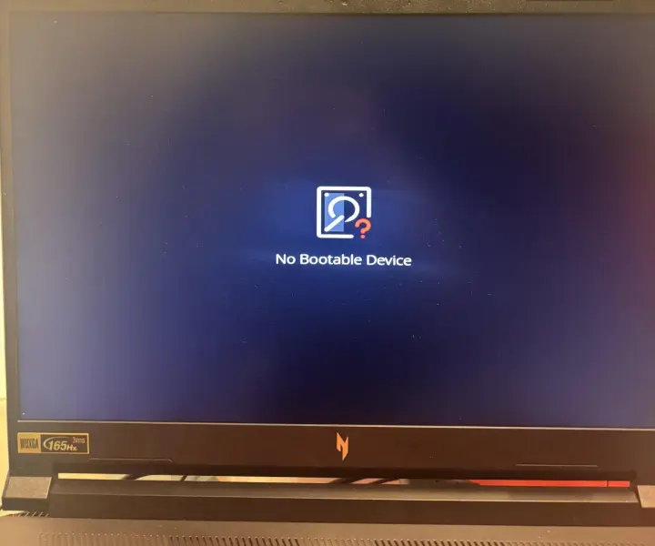 Jak naprawić błąd no bootable device w Acer i przywrócić system