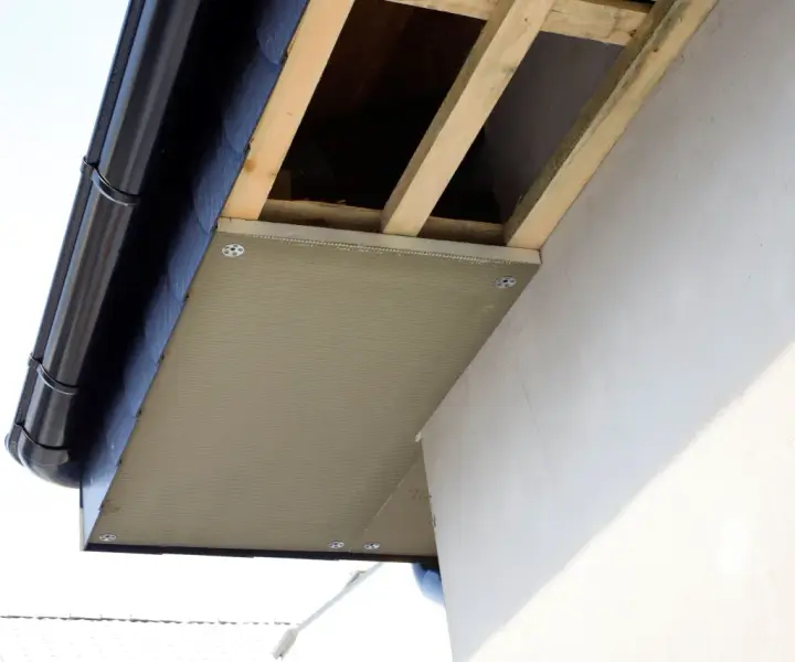 Jak zrobić stelaż pod podbitkę dachową - Poradnik DIY
