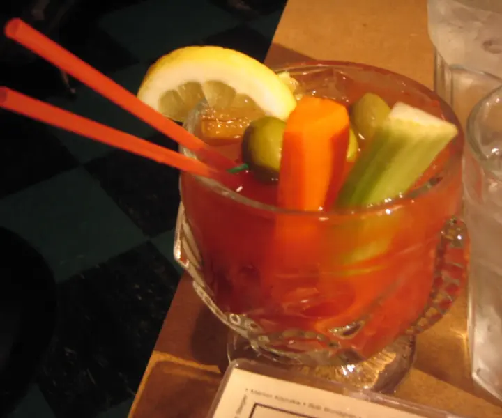Jak przygotować idealnego bloody mary - przepis i ciekawostki