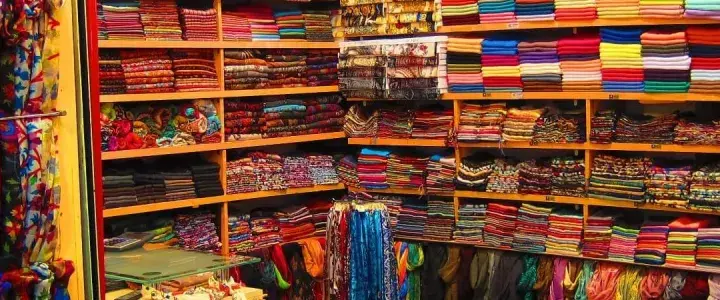 Co warto kupić w Turcji ubrania - najlepsze marki i okazje zakupowe