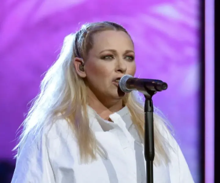 Ile lat ma Kasia Nosowska? Zaskakujące fakty o jej wieku