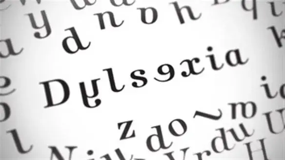 Dysleksja u dorosłych: 7 kluczowych objawów i metody pomocy