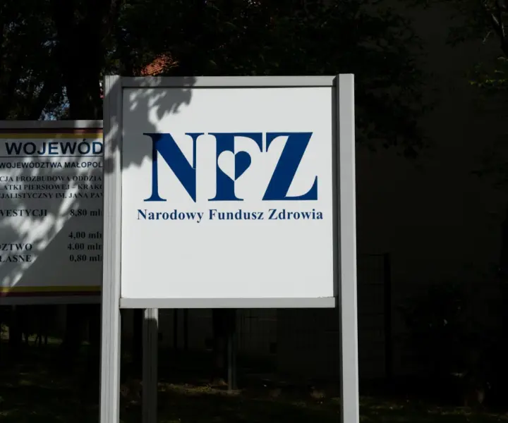 Czy oddział NFZ zależy od miejsca zamieszkania czy zameldowania? Sprawdź teraz!