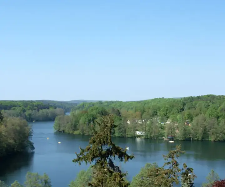 Kompletna mapa jezior pojezierza lubuskiego: planowanie wakacji nad wodą