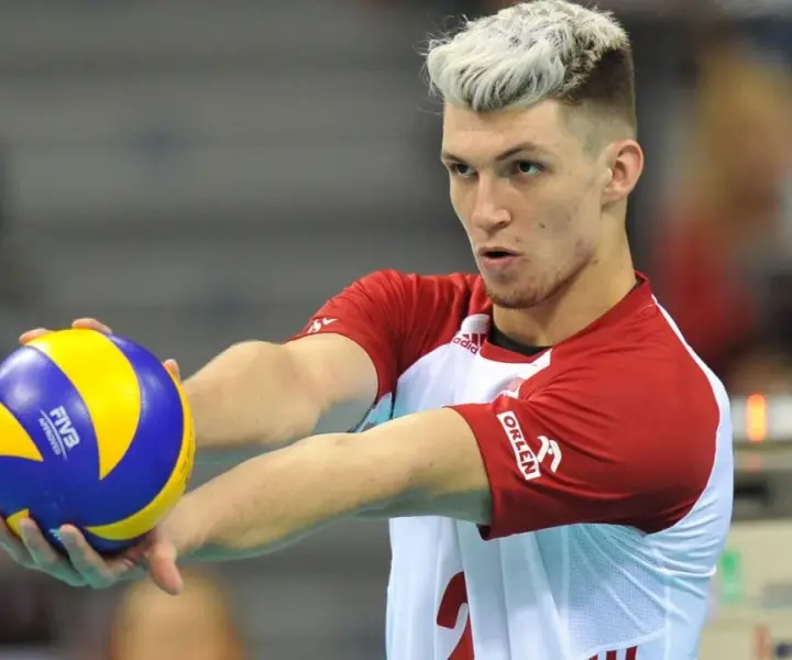 Maciej Muzaj: zarobki i majątek polskiego siatkarza w 2025