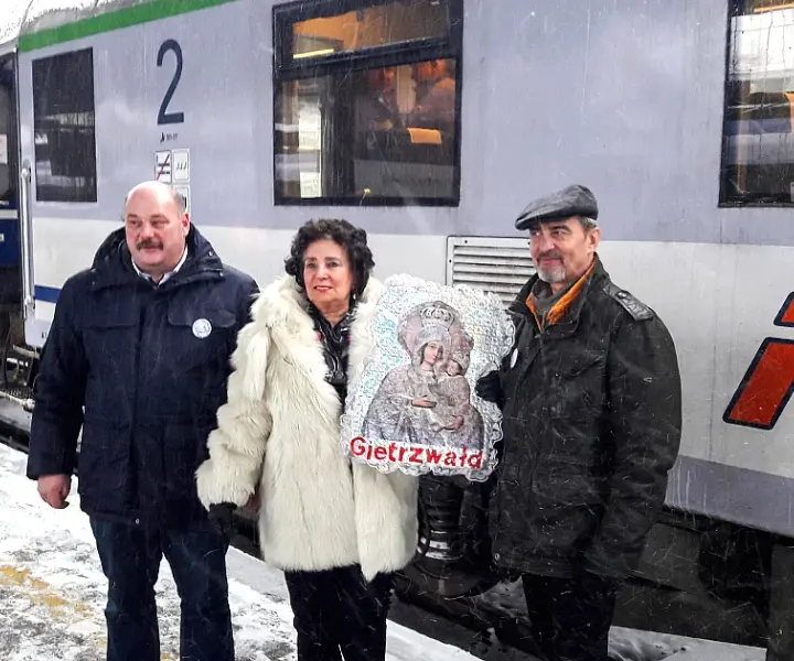 Gietrzwałd jak dojechać pociągiem: trasy, przesiadki i czas przejazdu