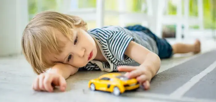 Gdzie oddać dziecko z autyzmem? Odkryj najlepsze opcje wsparcia