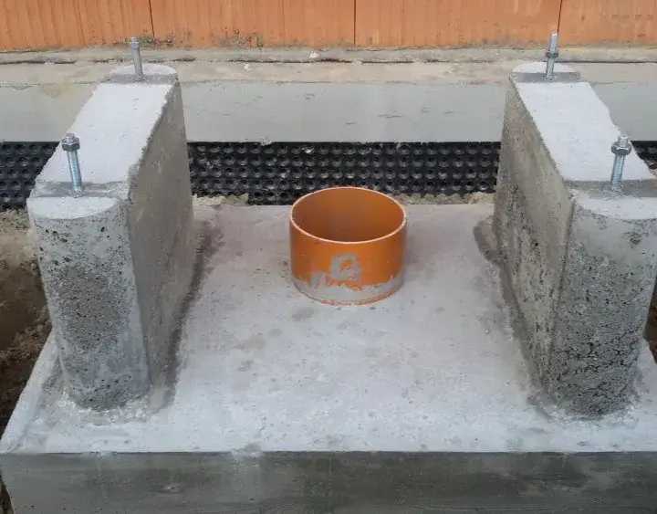 Jak zrobić fundament pod pompę ciepła - uniknij najczęstszych błędów