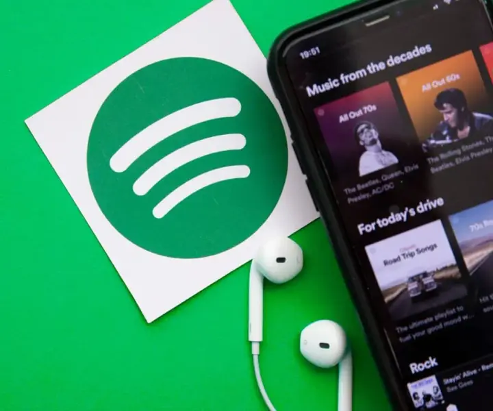 Jak znaleźć znajomych na Spotify i cieszyć się ich muzyką razem