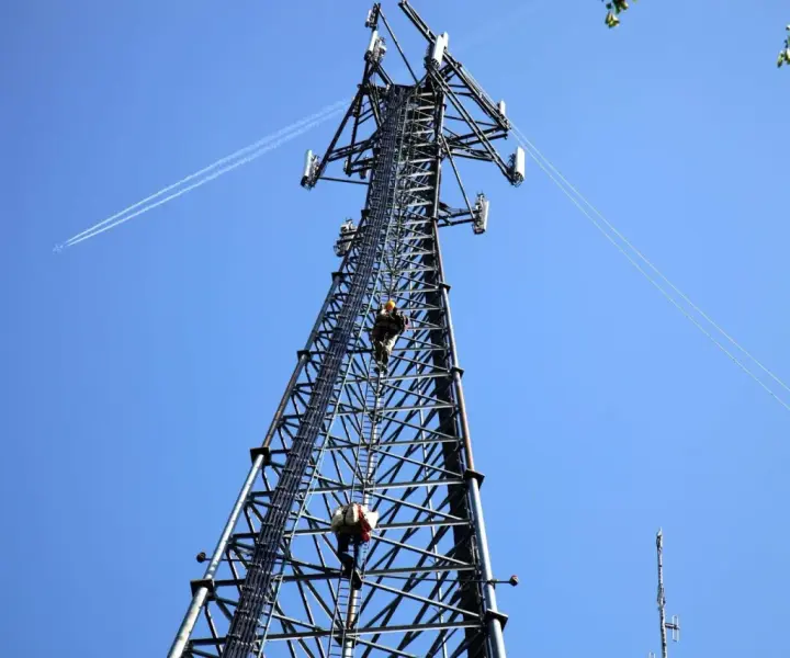 Jaki czynsz za maszt telefonii komórkowej? Odkryj ukryte koszty!
