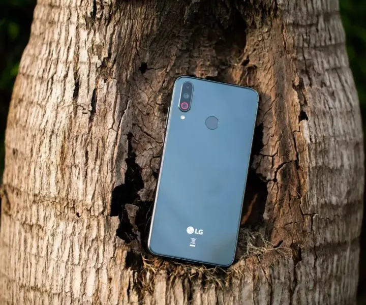 Po co 3 aparaty w telefonie? Odkryj ich niesamowite możliwości
