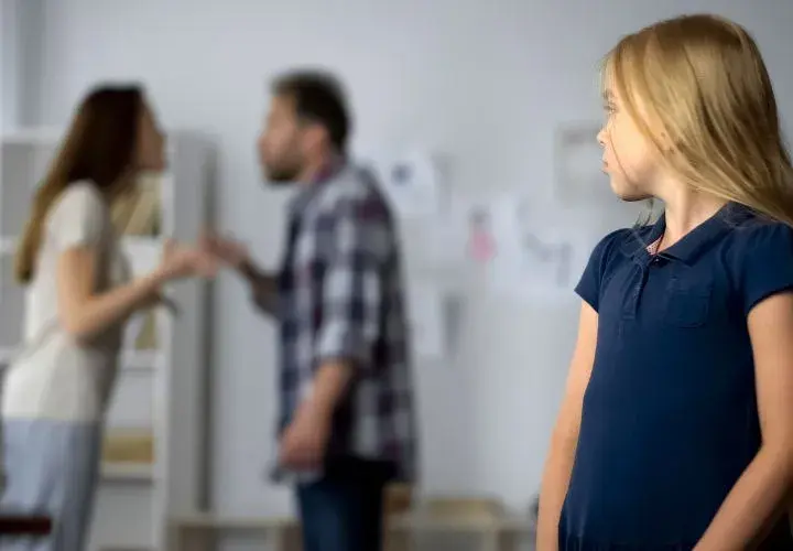 Czy fundusz alimentacyjny zwraca zaległe alimenty? Oto prawda o wsparciu finansowym