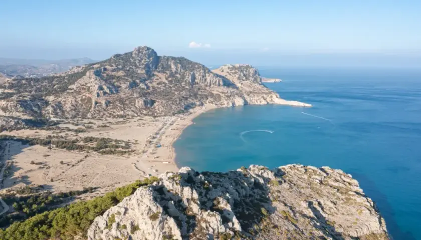 Najpiękniejsze miejsca na Rodos, które musisz zobaczyć w tym roku