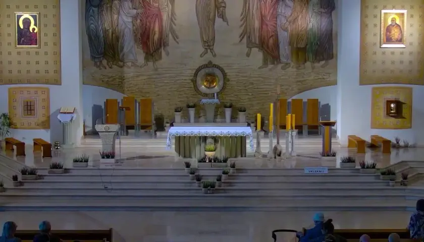 Msze święte w niedzielę – sprawdź godziny i uniknij rozczarowania