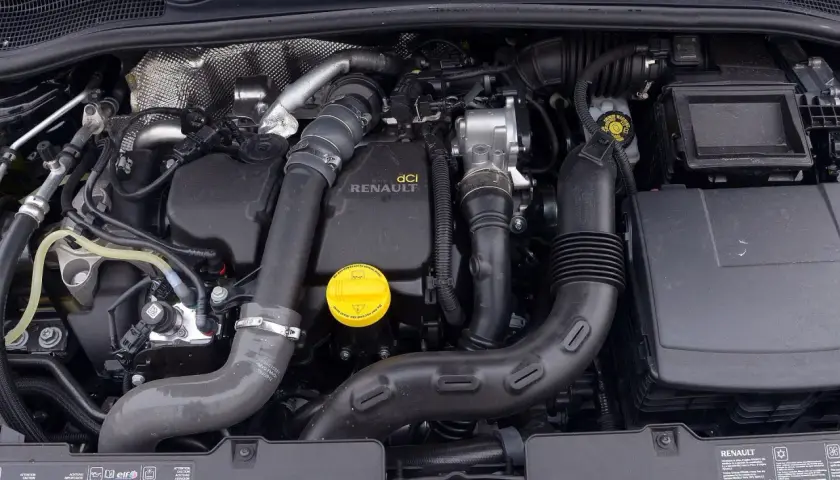 Renault Clio 4: Jaki silnik wybrać? Uniknij kosztownych błędów!