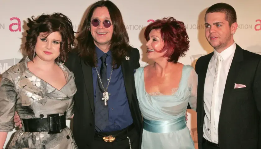 Ozzy Osbourne z rodziną: żona Sharon i dzieci Kelly i Jack.